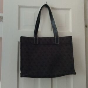 Dooney and Bourke